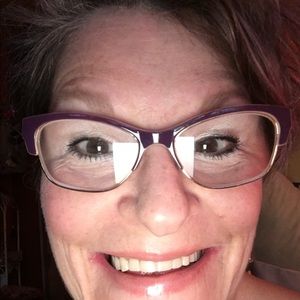 Meet your Posher, Louise